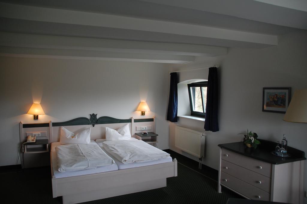 Gutshaus Redewisch & Restaurant 2* Boltenhagen (Ostseebad)