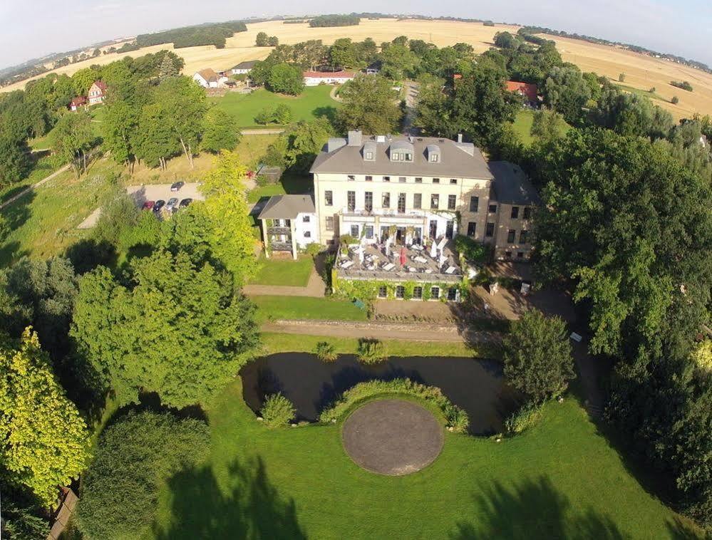 Hotel Gutshaus Redewisch & Restaurant Boltenhagen (Ostseebad)